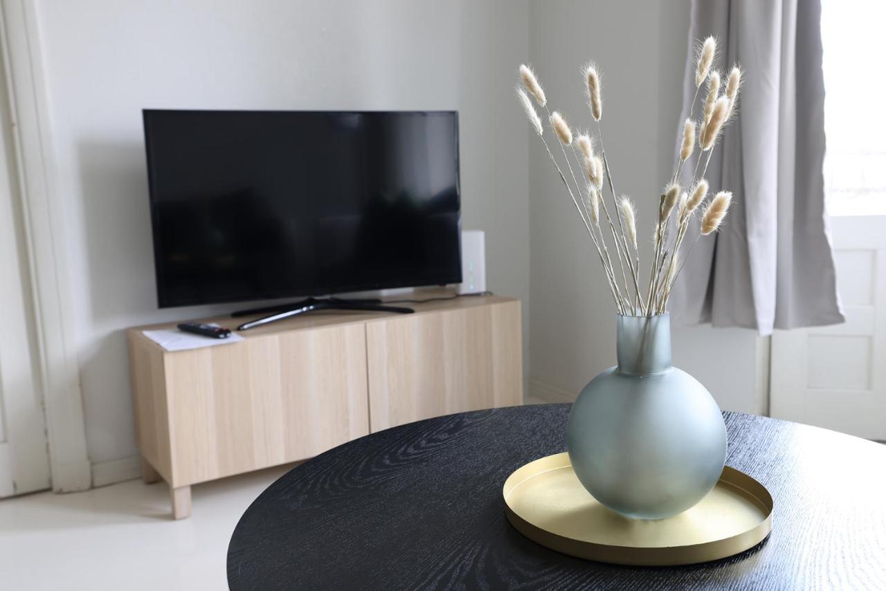 2Ndhomes City Center 2Br Apartment With Balcony And Sauna By Kaisaniemi Park Хельсинки Экстерьер фото
