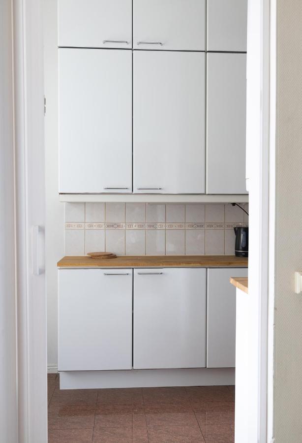 2Ndhomes City Center 2Br Apartment With Balcony And Sauna By Kaisaniemi Park Хельсинки Экстерьер фото